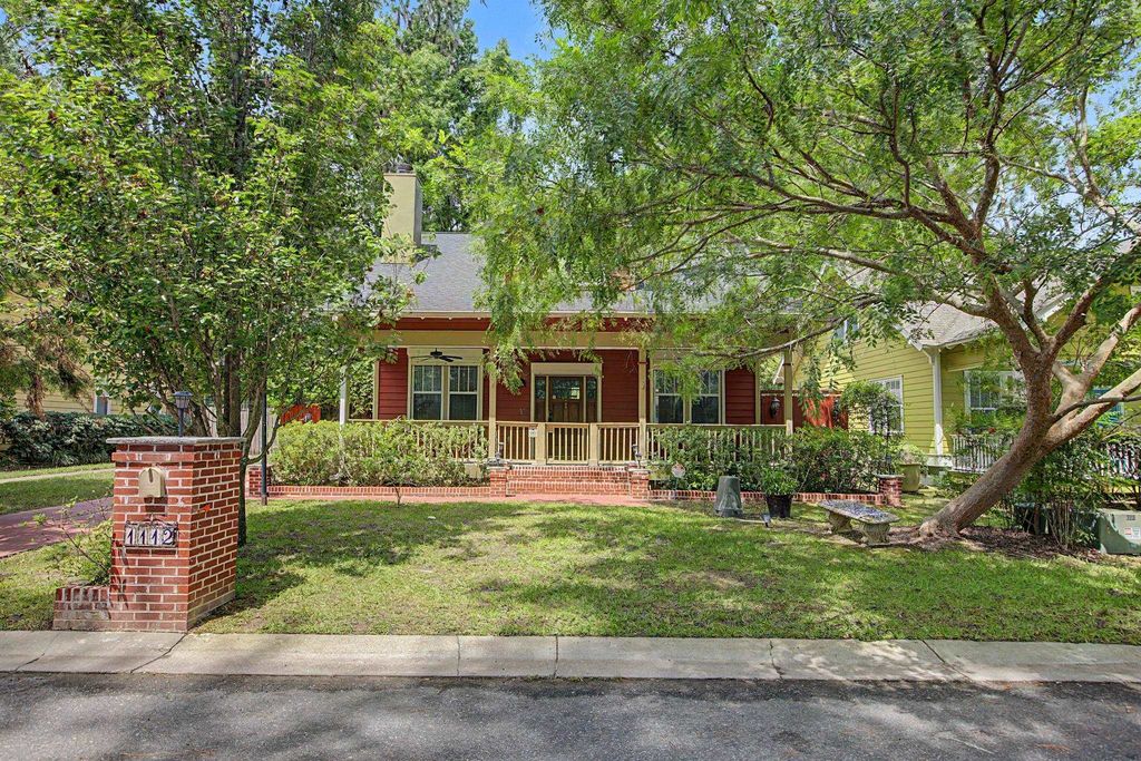 Photo of 1112 Morningside Court, Tallahassee, FL 32301 (MLS # 399736)