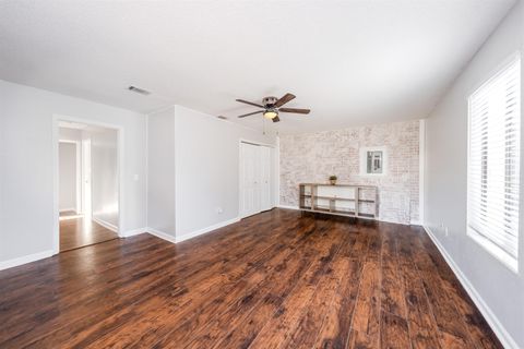 Tiny photo for 3305 Vassar Court, Tallahassee, FL 32309 (MLS # 394040)