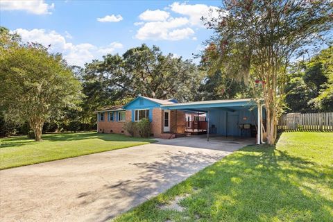 A home in TALLAHASSEE