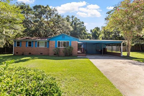 A home in TALLAHASSEE