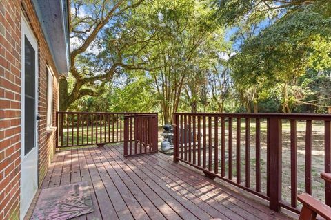 A home in TALLAHASSEE