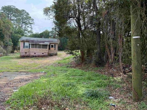 Tiny photo for 108 East Jerger Street, Thomasville, GA 31792 (MLS # 397917)
