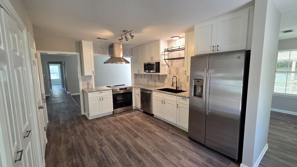 Photo of 3747 Longchamp Circle, Tallahassee, FL 32309 (MLS # 397868)