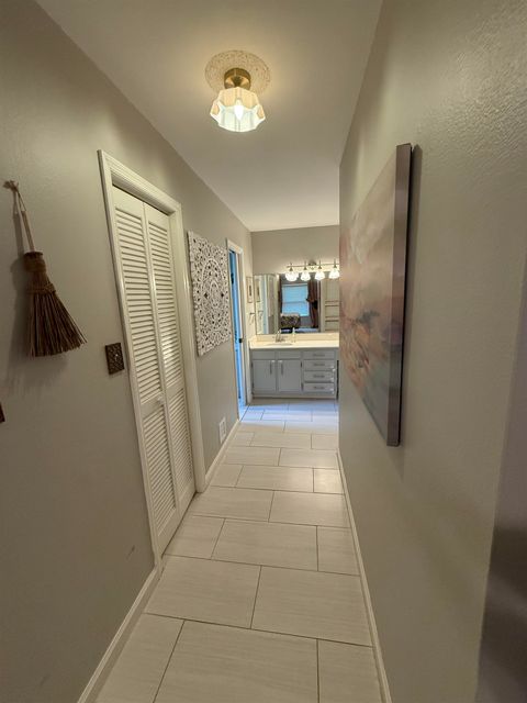 Tiny photo for 2306 W Indianhead Drive, Tallahassee, FL 32301 (MLS # 401703)