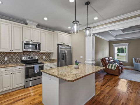 Tiny photo for 292 Parkside Circle, Crawfordville, FL 32327 (MLS # 399411)