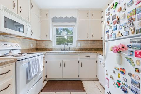 Tiny photo for 932 Carraway Street, Tallahassee, FL 32308 (MLS # 399555)