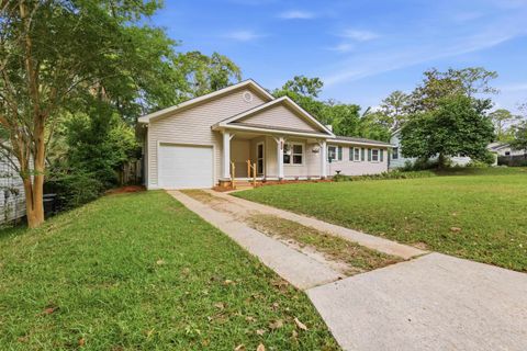 Tiny photo for 932 Carraway Street, Tallahassee, FL 32308 (MLS # 399555)