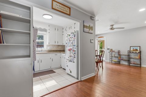 Tiny photo for 932 Carraway Street, Tallahassee, FL 32308 (MLS # 399555)