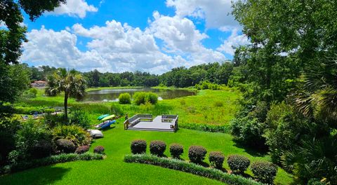 A home in TALLAHASSEE