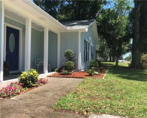 Tiny photo for 205 Tracy Way, Other Florida, FL 33809 (MLS # 398734)