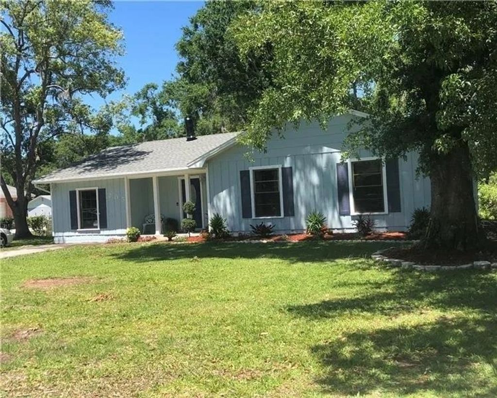 Photo of 205 Tracy Way, Other Florida, FL 33809 (MLS # 398734)