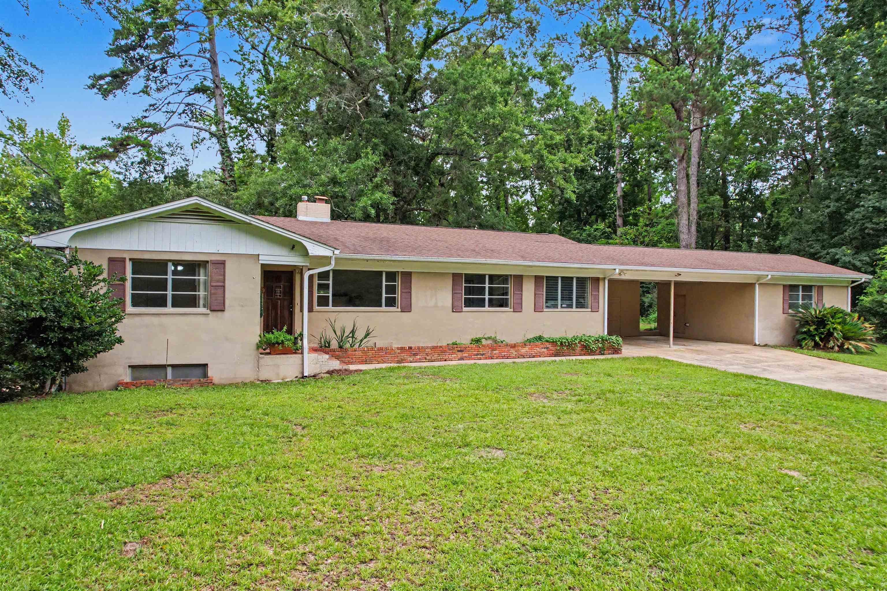 Photo 1 of 64 — 1734 W KING Street, Quincy, FL 32351