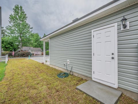 Tiny photo for 74 Redman Road, Crawfordville, FL 32327 (MLS # 401508)