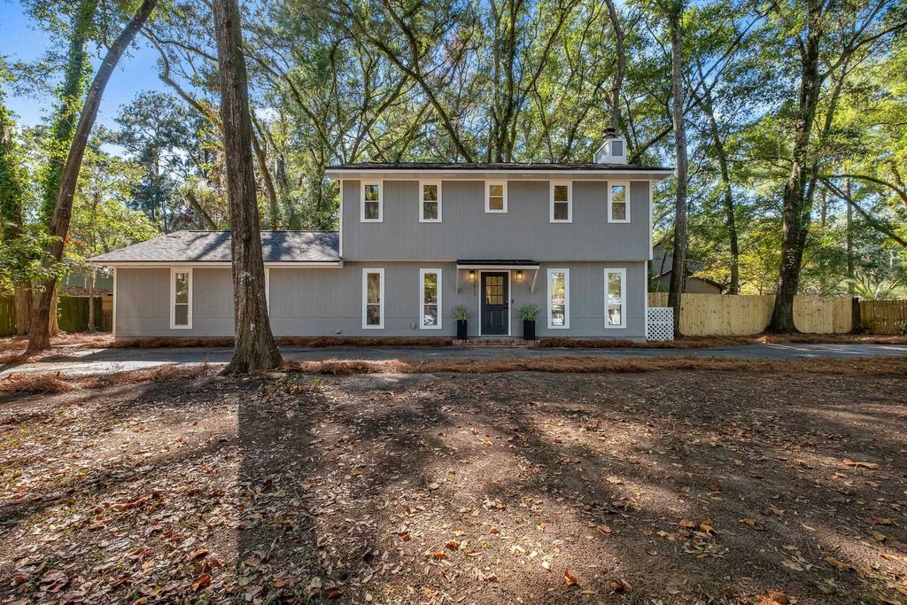 Photo of 3013 Giles Place, Tallahassee, FL 32309 (MLS # 392512)