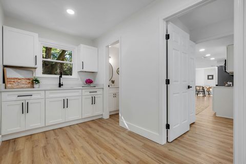 Tiny photo for 3013 Giles Place, Tallahassee, FL 32309 (MLS # 392512)