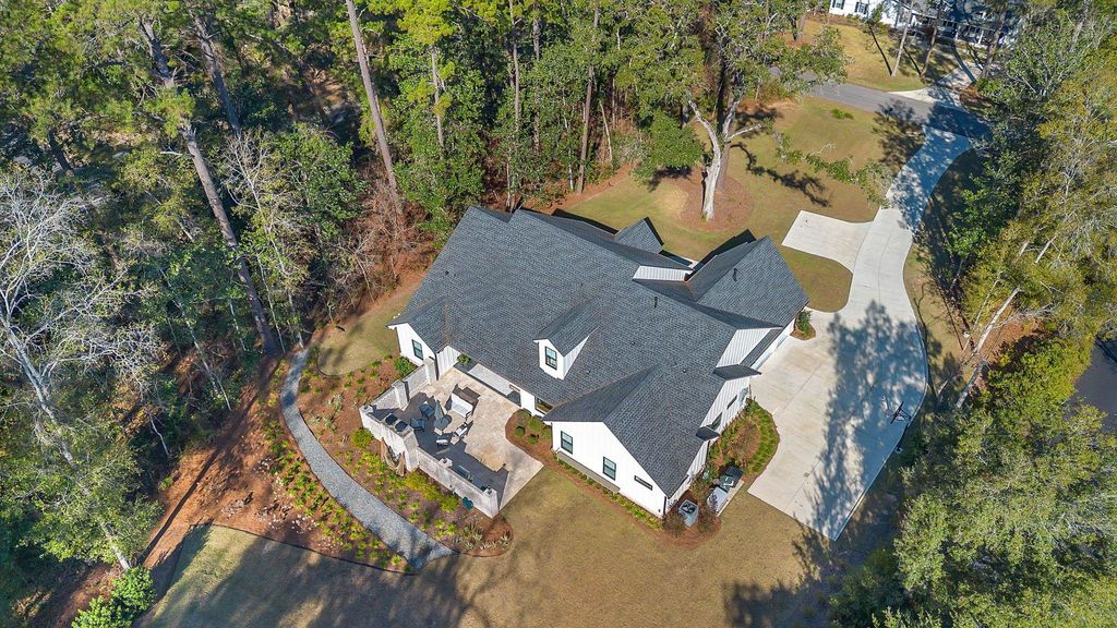 Photo of 401 Meridian Place, Tallahassee, FL 32303 (MLS # 395087)