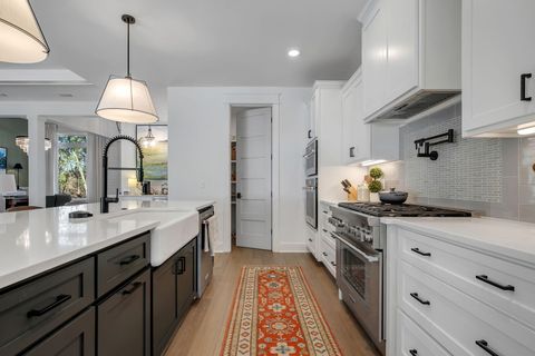 Tiny photo for 401 Meridian Place, Tallahassee, FL 32303 (MLS # 395087)