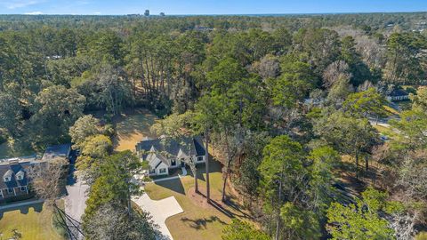 Tiny photo for 401 Meridian Place, Tallahassee, FL 32303 (MLS # 395087)