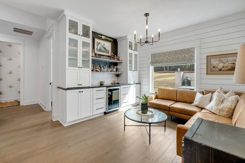 Tiny photo for 401 Meridian Place, Tallahassee, FL 32303 (MLS # 395087)