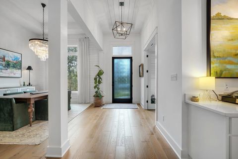 Tiny photo for 401 Meridian Place, Tallahassee, FL 32303 (MLS # 395087)