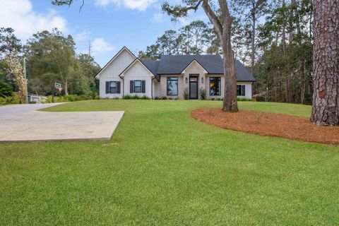 Photo of 401 Meridian Place, Tallahassee, FL 32303 (MLS # 395087)