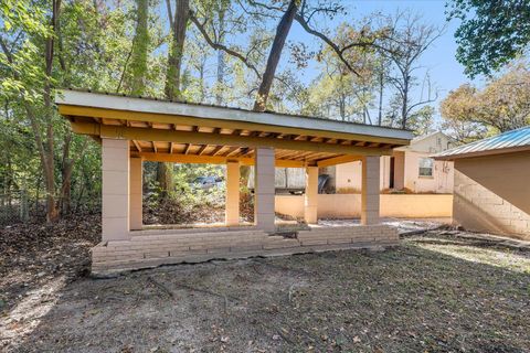 Tiny photo for 2925 Fairview Drive, Tallahassee, FL 32301 (MLS # 394364)