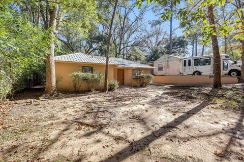 Tiny photo for 2925 Fairview Drive, Tallahassee, FL 32301 (MLS # 394364)