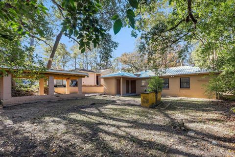 Tiny photo for 2925 Fairview Drive, Tallahassee, FL 32301 (MLS # 394364)