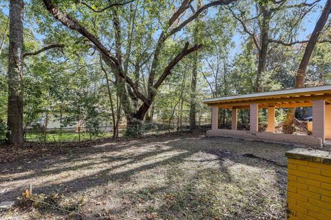 Tiny photo for 2925 Fairview Drive, Tallahassee, FL 32301 (MLS # 394364)