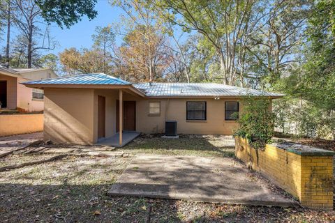 Tiny photo for 2925 Fairview Drive, Tallahassee, FL 32301 (MLS # 394364)