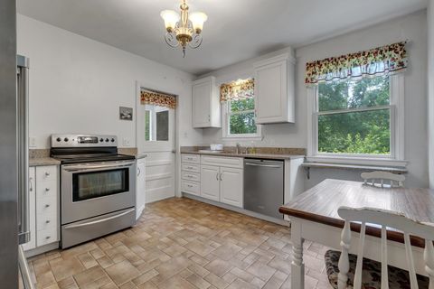 Tiny photo for 1561 Spruce Avenue, Tallahassee, FL 32303 (MLS # 397445)