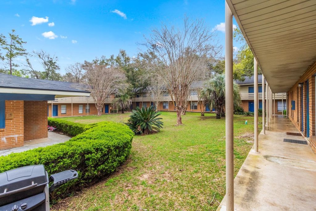 Photo of 457 White Dr Dr #B5/C5, Tallahassee, FL 32304 (MLS # 388431)