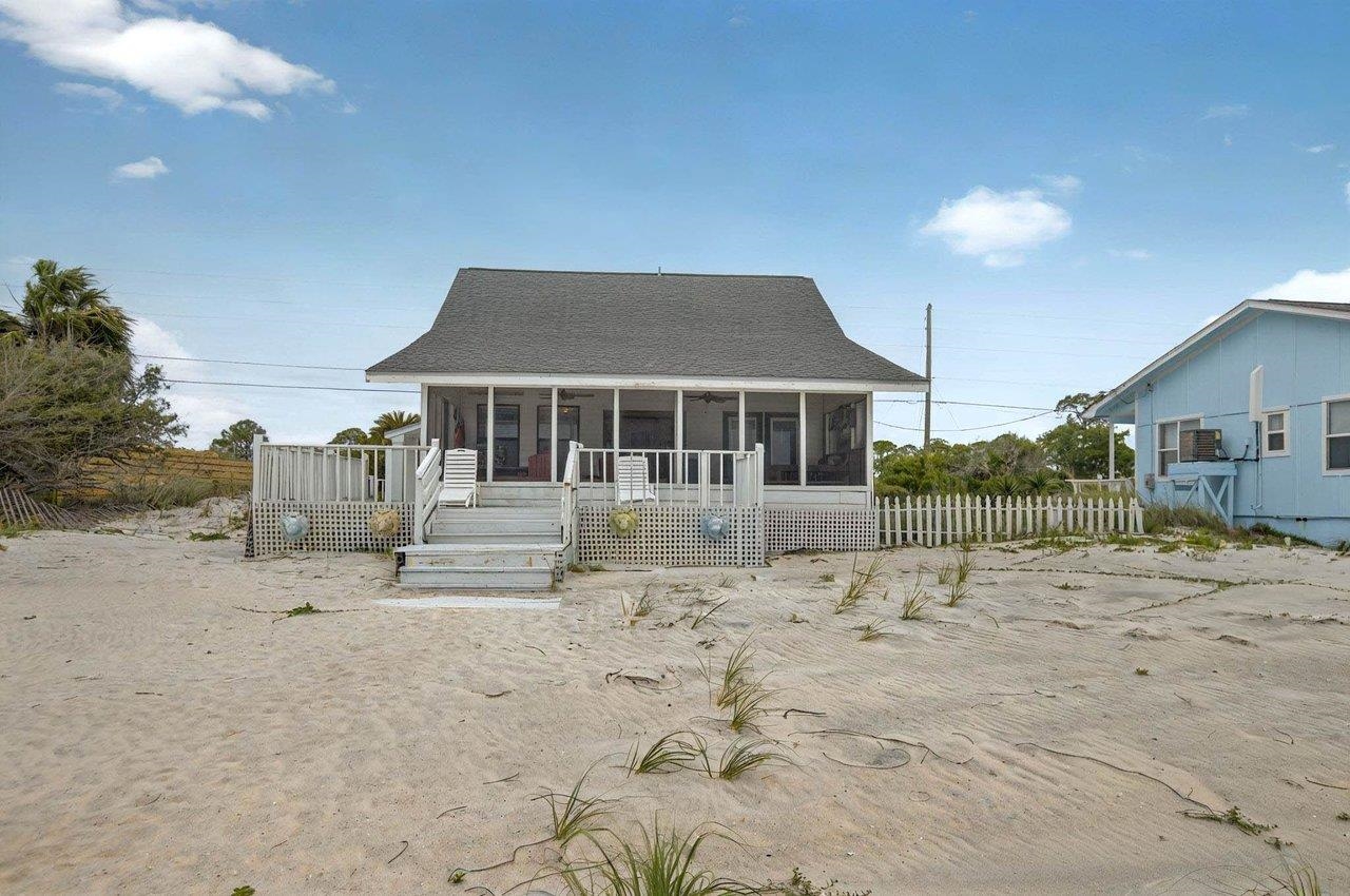 1195 Alligator Drive