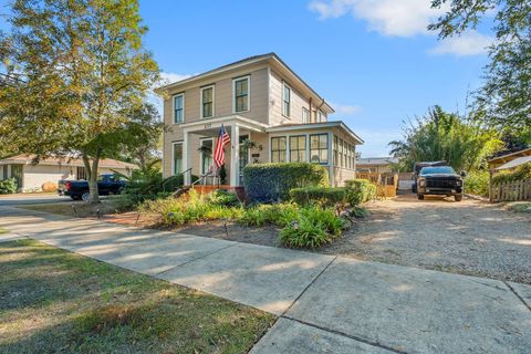 Tiny photo for 237 E Washington Street, Quincy, FL 32351 (MLS # 396871)
