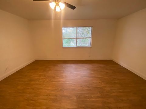 Tiny photo for 2869 Blair Stone Court, Tallahassee, FL 32301 (MLS # 399802)