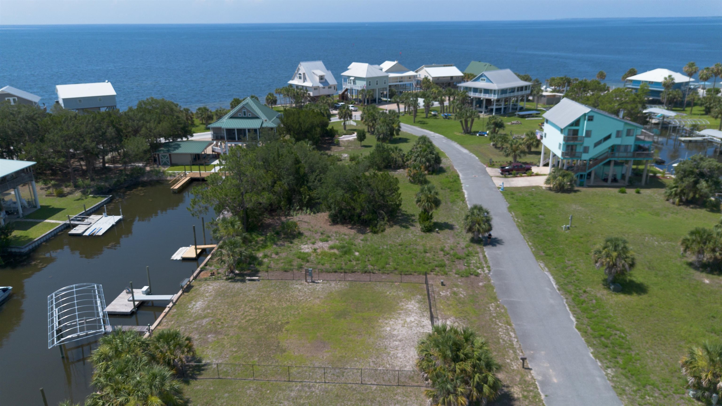 27 Sandy Lane