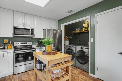 Tiny photo for 2068 WHITE ASH Way, Tallahassee, FL 32308 (MLS # 401120)