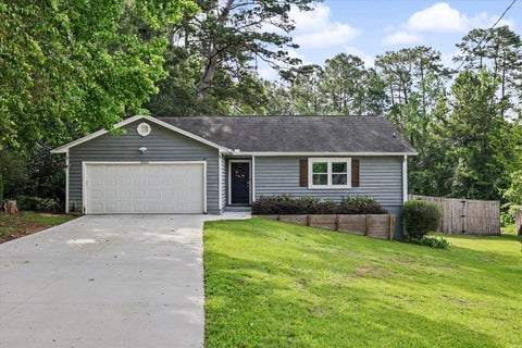 Photo of 2068 WHITE ASH Way, Tallahassee, FL 32308 (MLS # 401120)