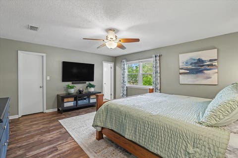 Tiny photo for 2068 WHITE ASH Way, Tallahassee, FL 32308 (MLS # 401120)