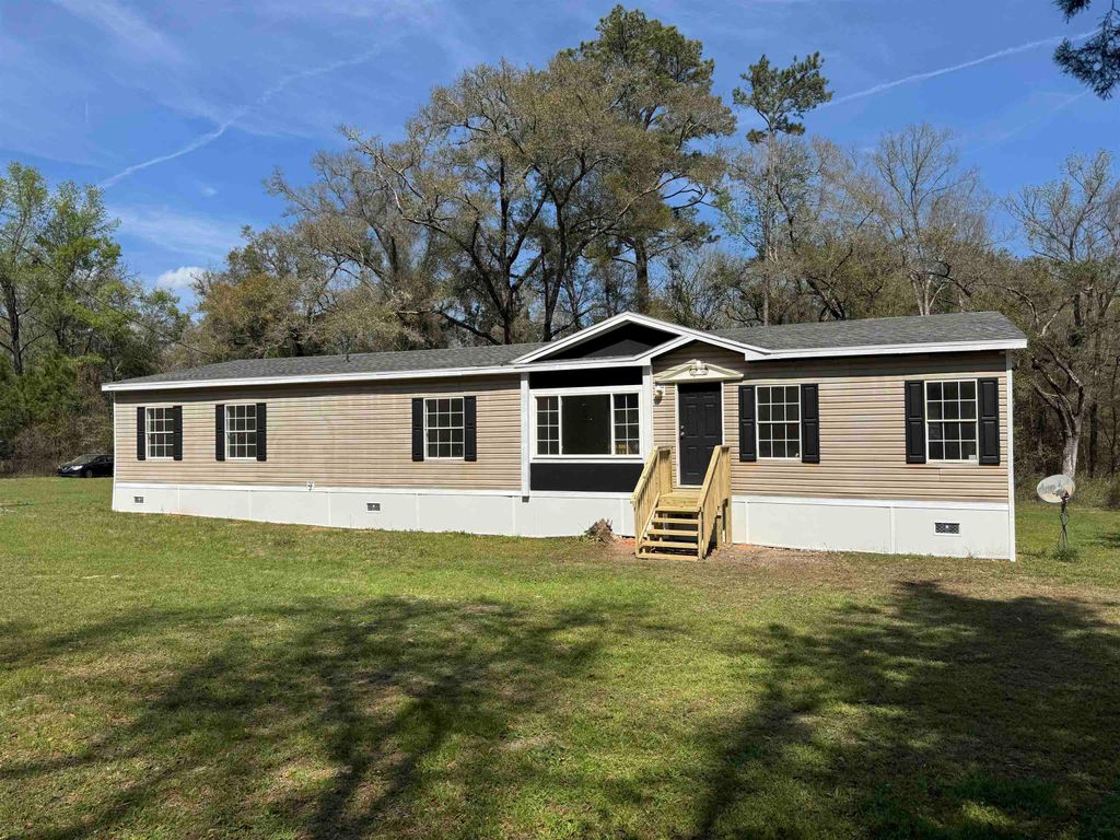 Photo of 164 Robert Williams Road, Crawfordville, FL 32327 (MLS # 397195)