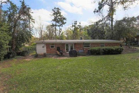 Tiny photo for 820 CHESTWOOD Avenue, Tallahassee, FL 32303 (MLS # 396135)