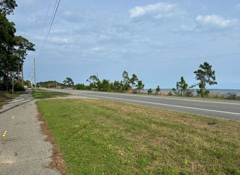 Tiny photo for 1905 Highway 98 West, Carrabelle, FL 32322 (MLS # 397735)