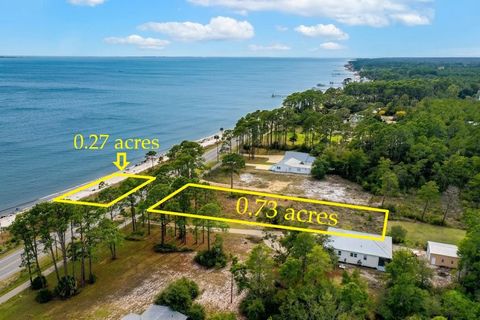 Tiny photo for 1905 Highway 98 West, Carrabelle, FL 32322 (MLS # 397735)