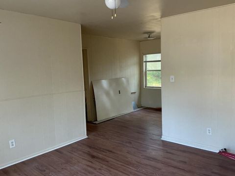 Tiny photo for 822 APACHE Street, Tallahassee, FL 32301 (MLS # 399091)