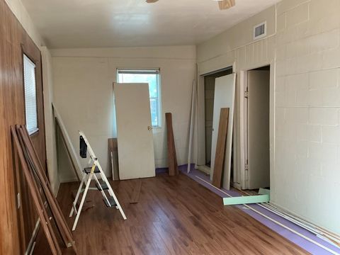 Tiny photo for 822 APACHE Street, Tallahassee, FL 32301 (MLS # 399091)