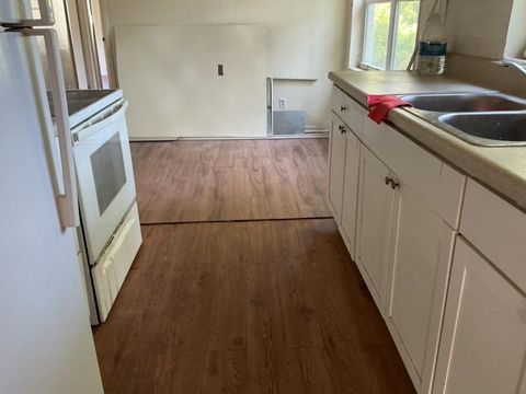 Tiny photo for 822 APACHE Street, Tallahassee, FL 32301 (MLS # 399091)
