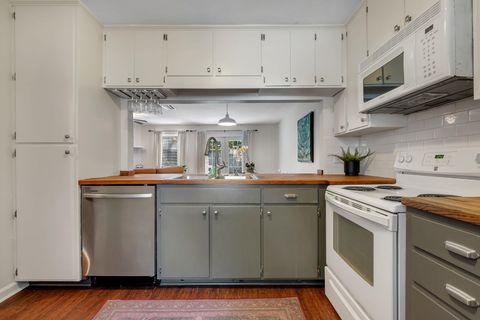 Tiny photo for 1828 Fernando Lane, Tallahassee, FL 32303 (MLS # 398431)