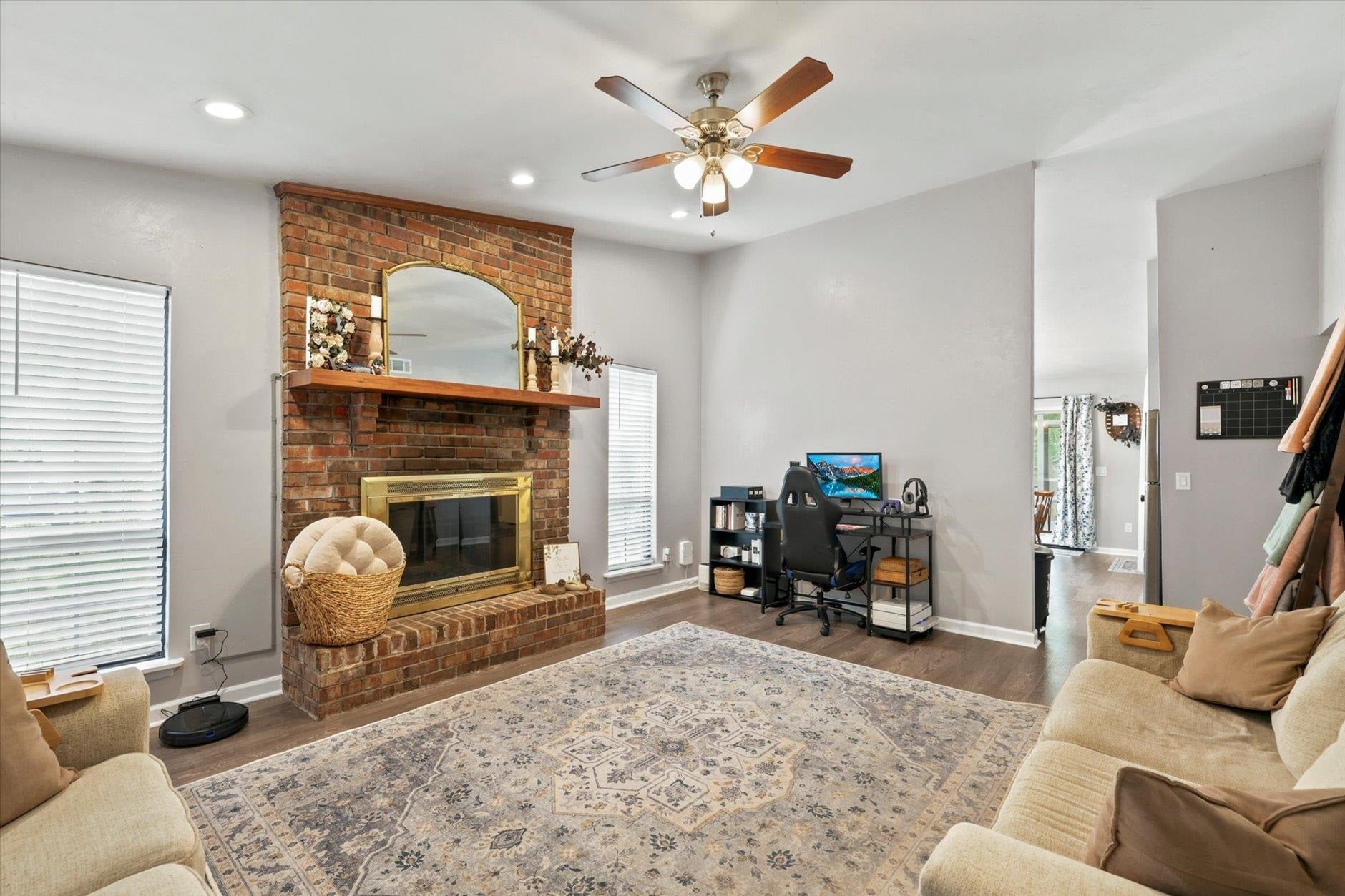 2611 Panther Creek Road