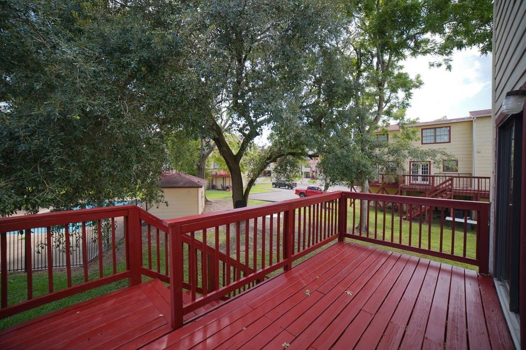 Photo of 420 Indian Village Trail, Tallahassee, FL 32304 (MLS # 388606)