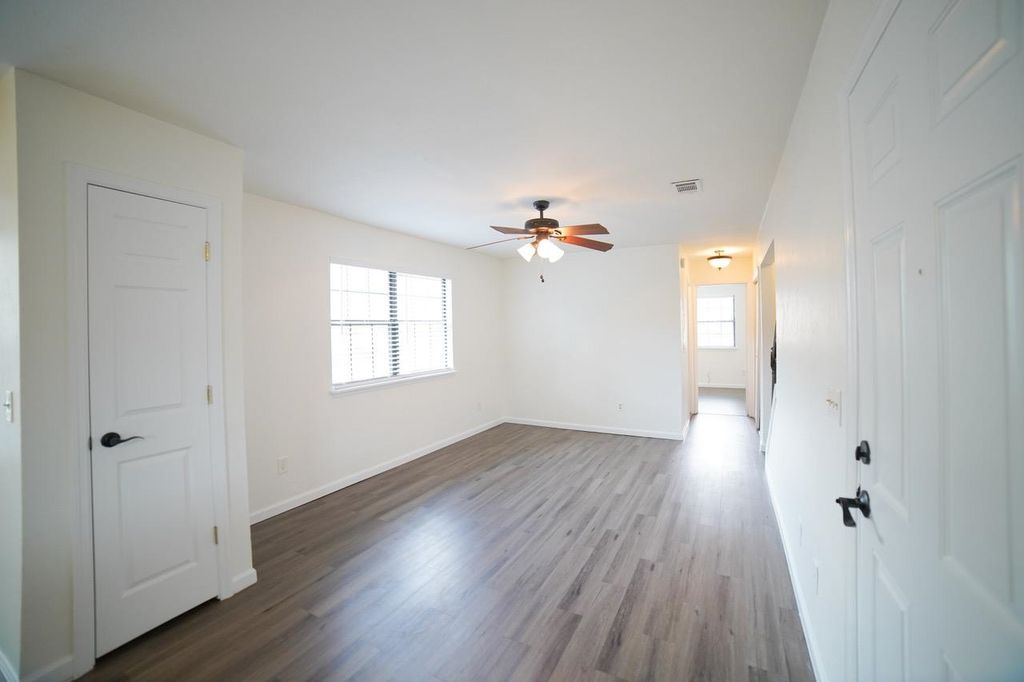 Photo of 420 Indian Village Trail, Tallahassee, FL 32304 (MLS # 388606)